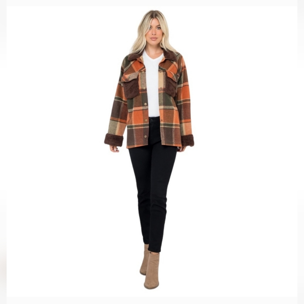 Rust plaid sherpa  collar lined shackrt
